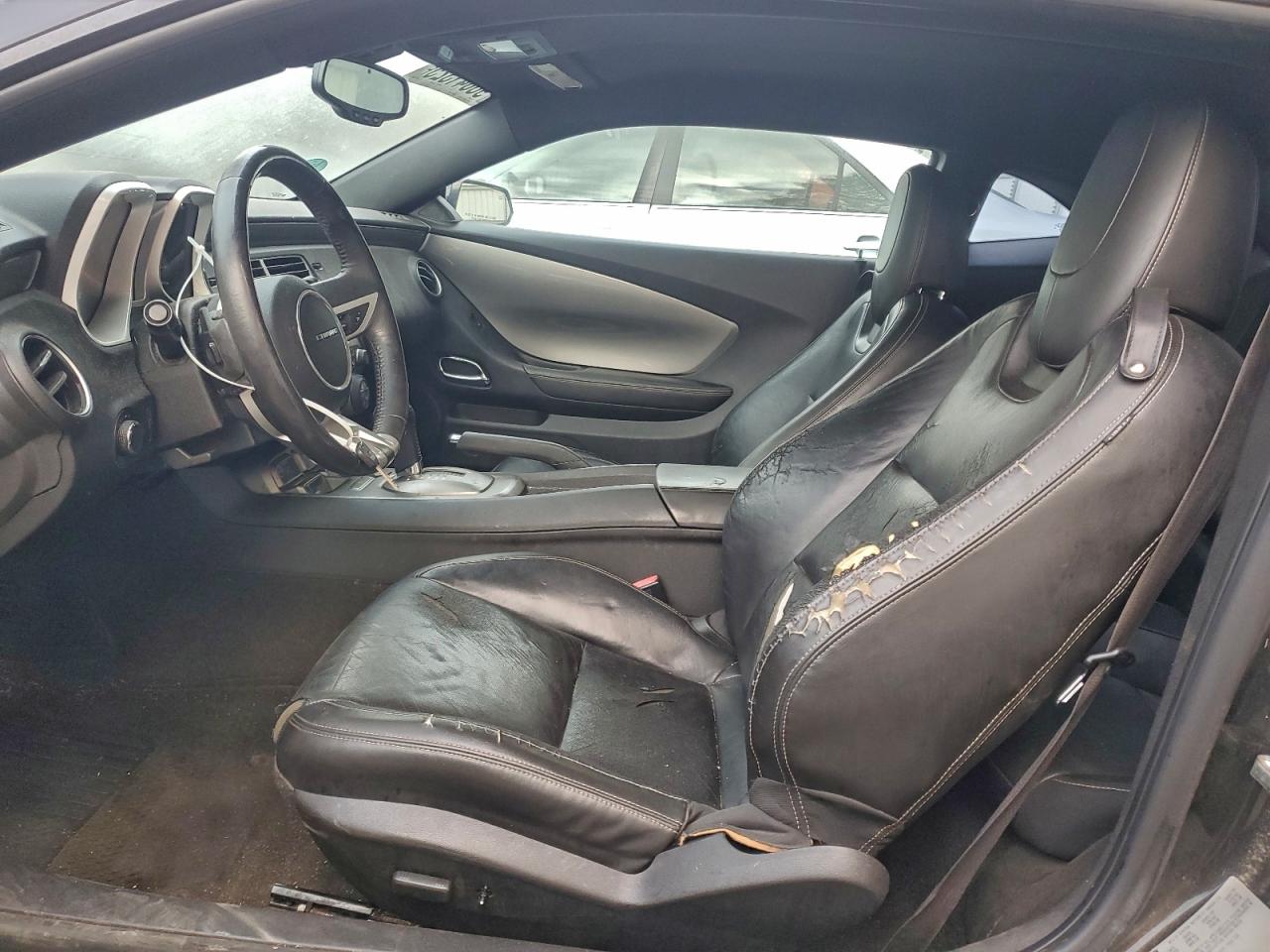 Chevrolet Camaro Lt Image 9