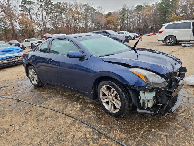 Nissan Altima S Image 12