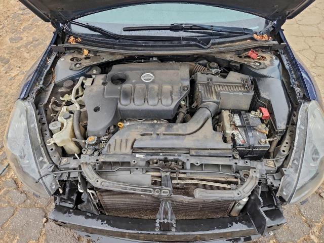 Nissan Altima S Image 5