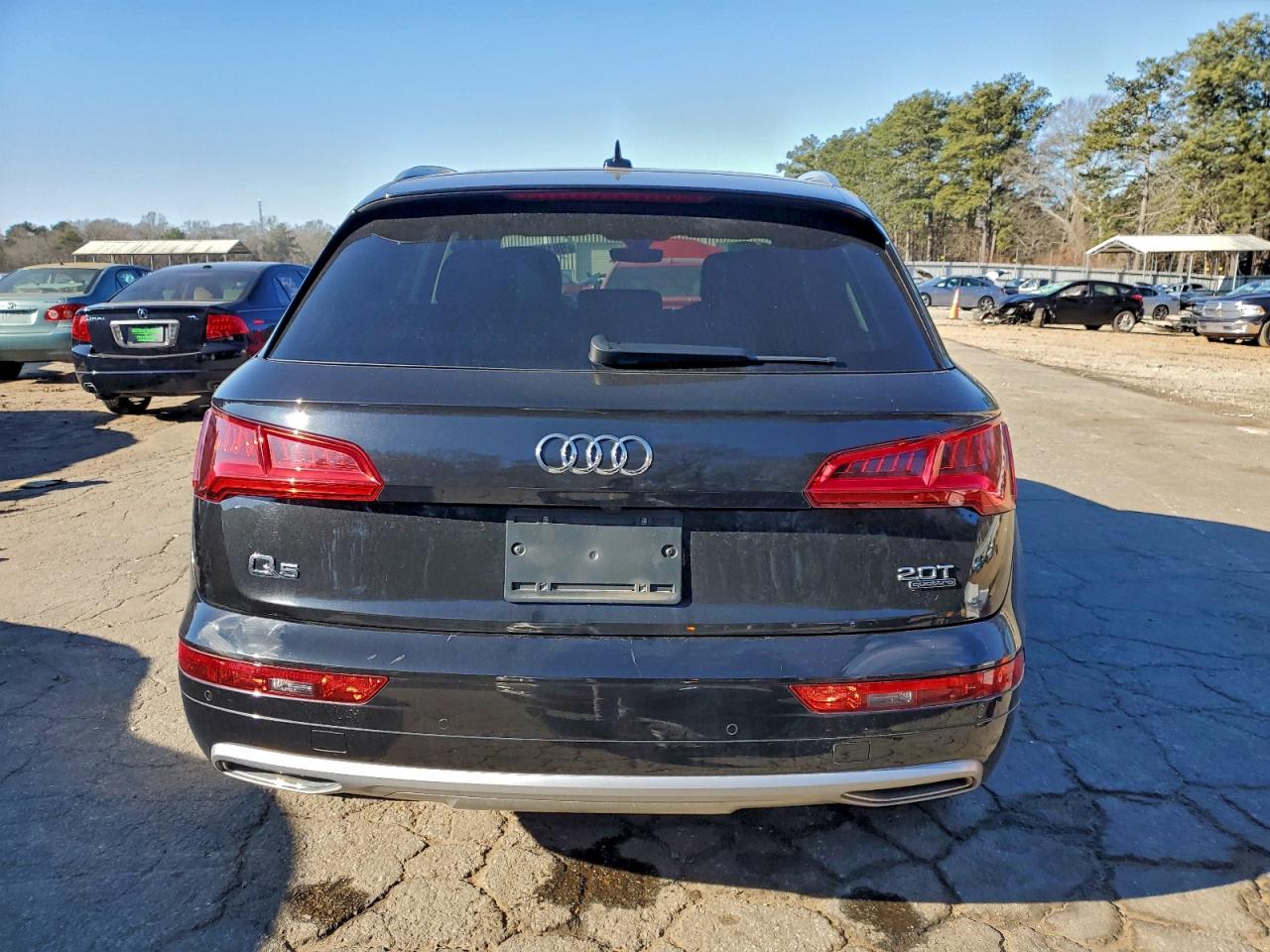 Audi Q5 Premium Plus Image 2