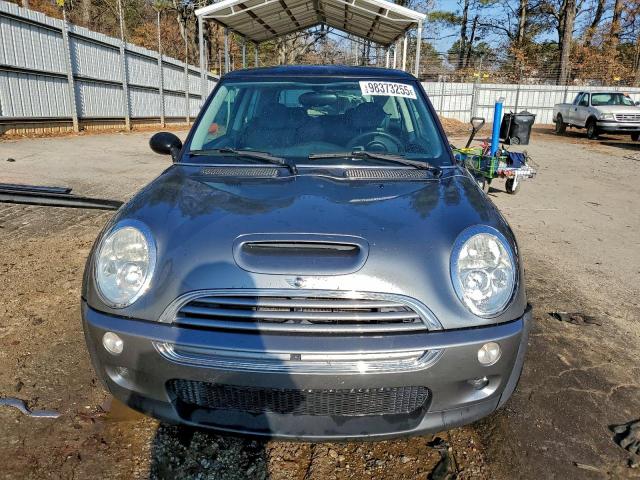 MINI Cooper S Image 2