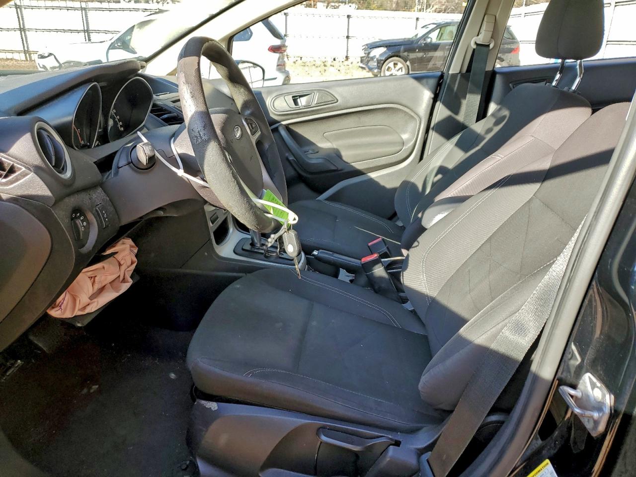 Ford Fiesta Se Image 7