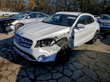  Salvage Mercedes-Benz GLA