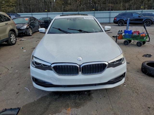 BMW 5 Series I Image 7