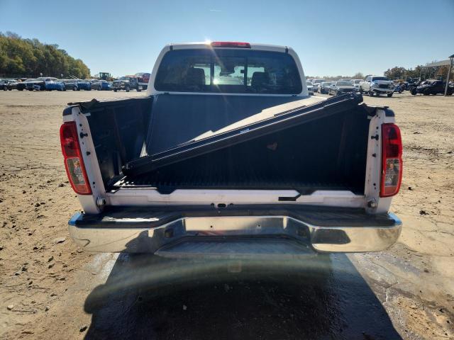 Nissan Frontier S Image 8