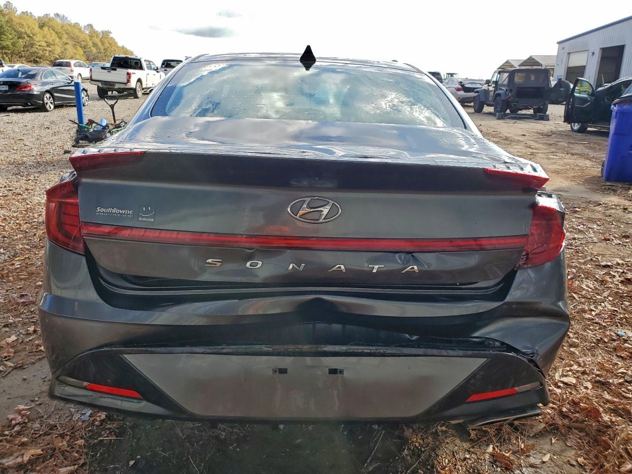 Hyundai SONATA Sel Image 8