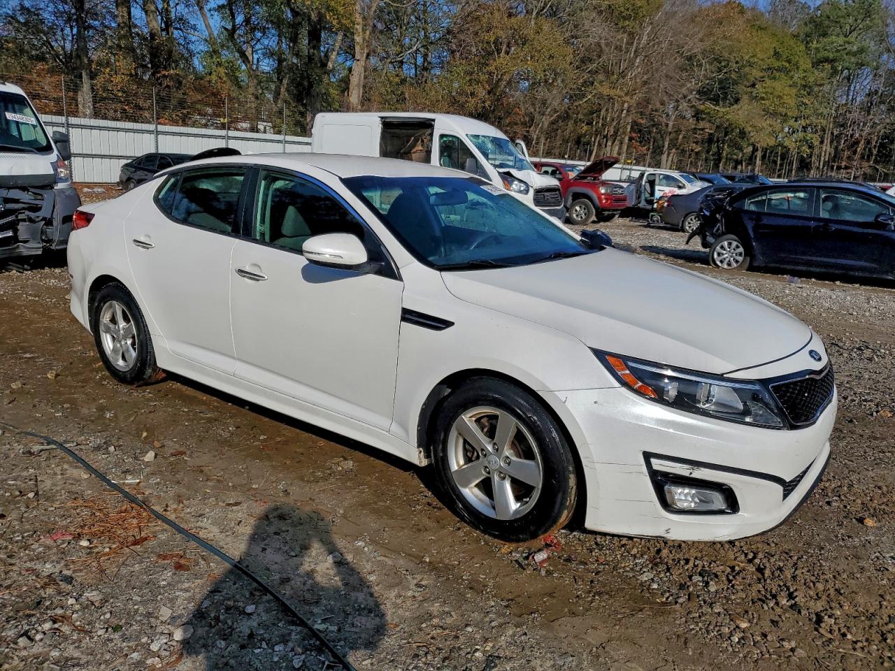 Kia Optima Lx Image 2