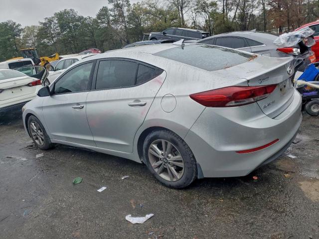 Hyundai ELANTRA Sel Image 10