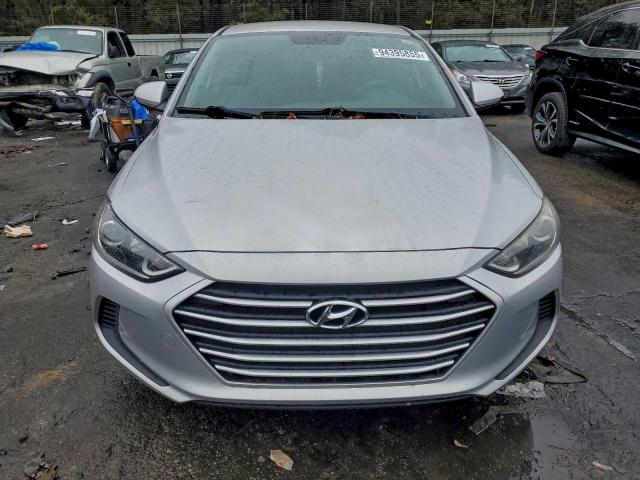Hyundai ELANTRA Sel Image 3