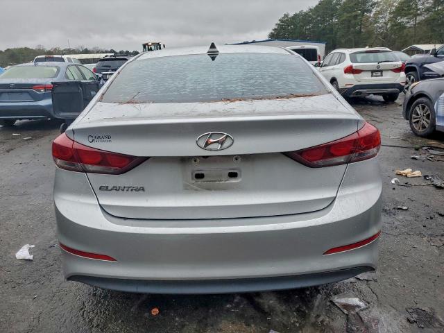 Hyundai ELANTRA Sel Image 4