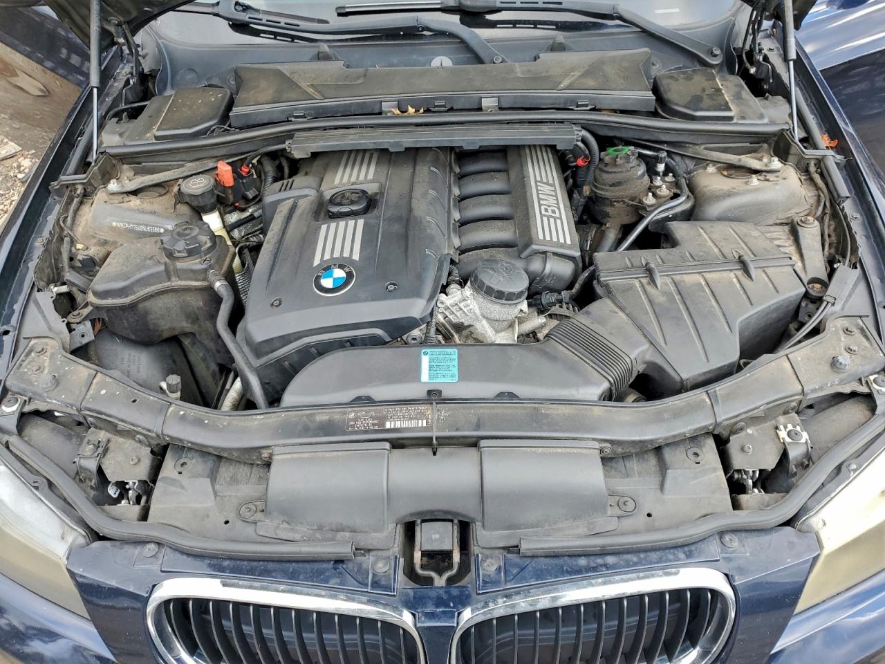 BMW 3 Series I Image 8