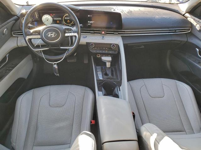 Hyundai ELANTRA Limited Image 12