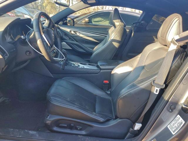 INFINITI Q60 Luxe Image 10