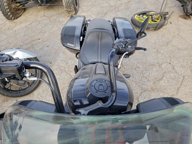 Harley-Davidson Fl Image 3