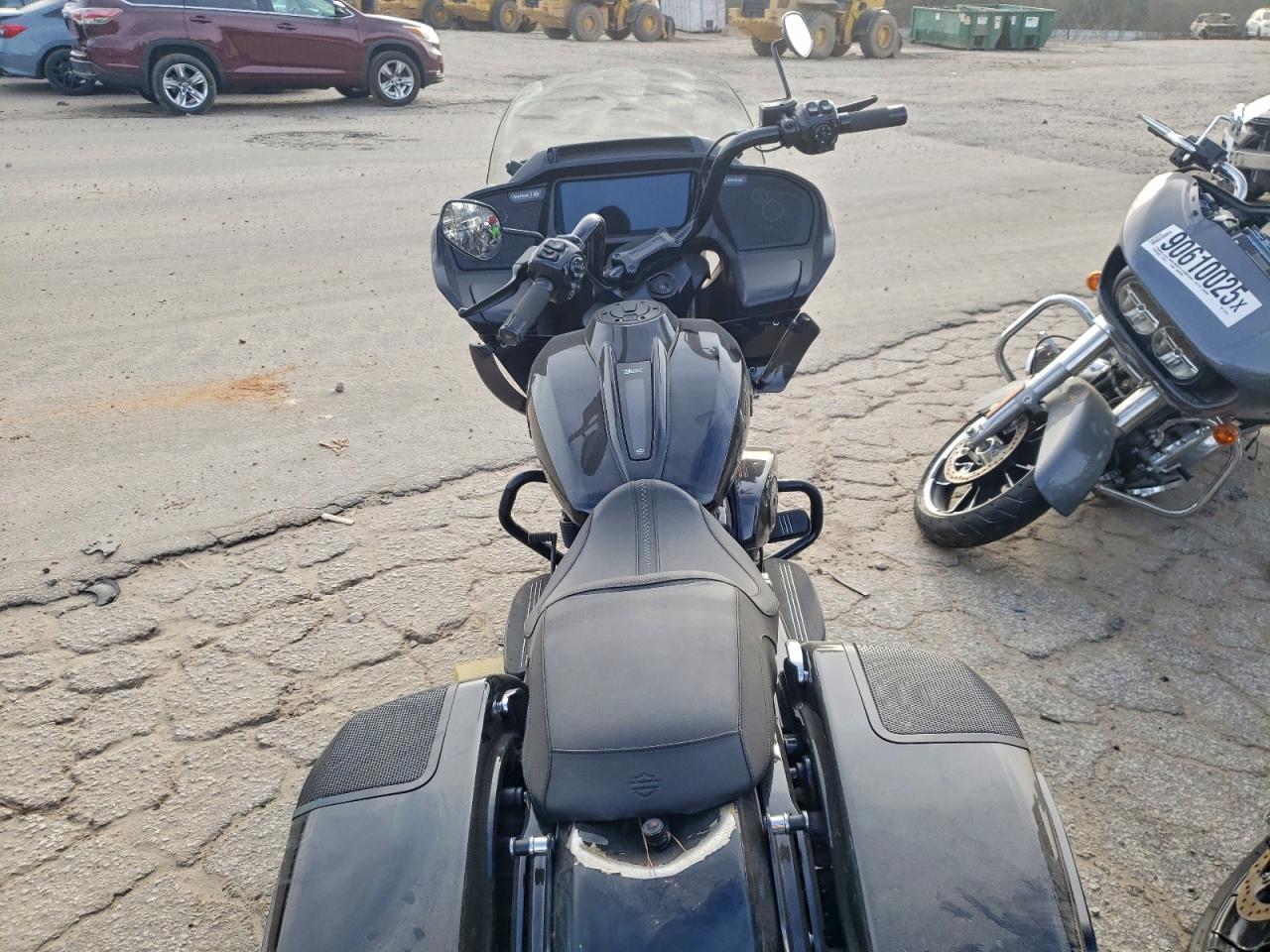 Harley-Davidson Fl Image 8