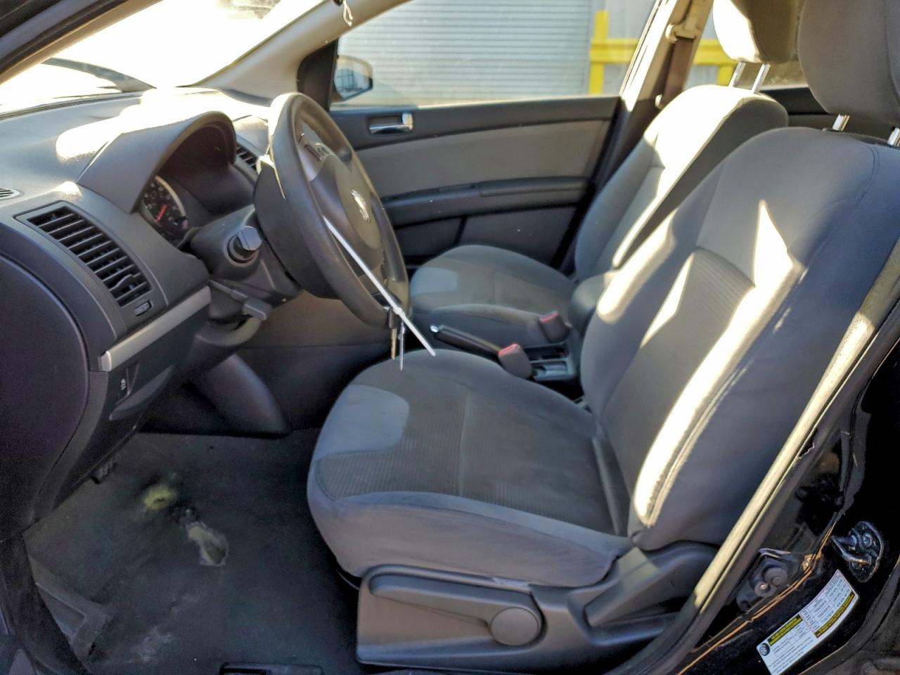 Nissan Sentra 2.0 Image 6