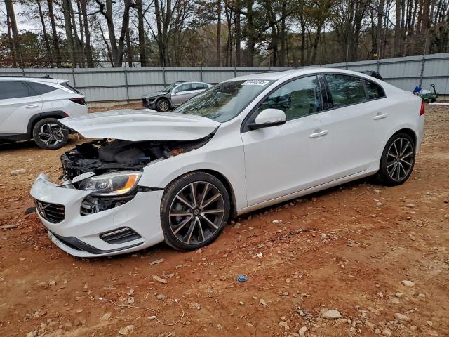  Salvage Volvo S60