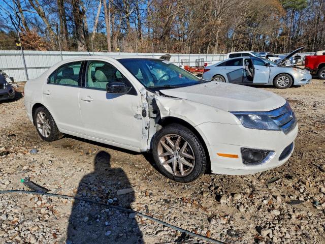 Ford Fusion Sel Image 10