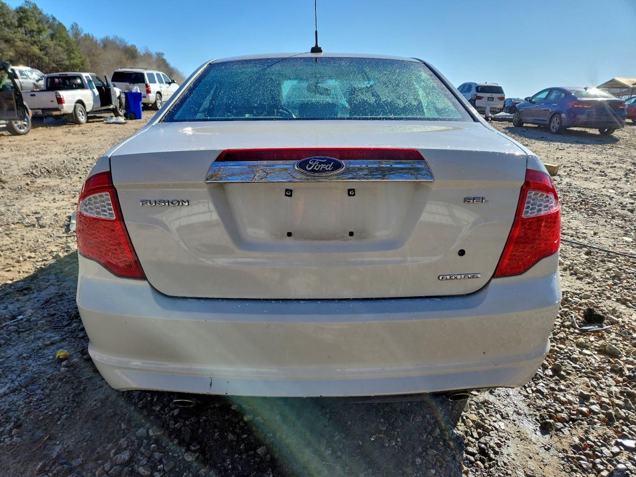 Ford Fusion Sel Image 12