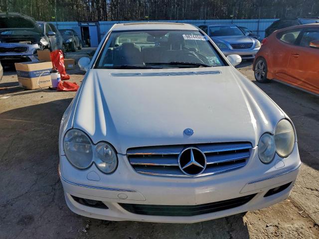 Mercedes-Benz Clk-class 350 Image 4