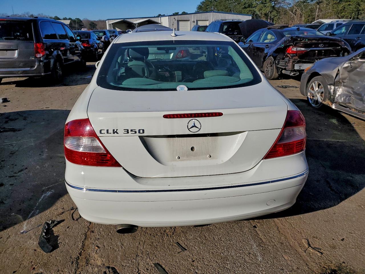 Mercedes-Benz Clk-class 350 Image 12