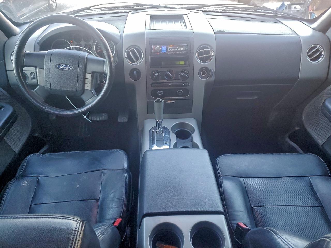 Ford F-150 Supercrew Image 3