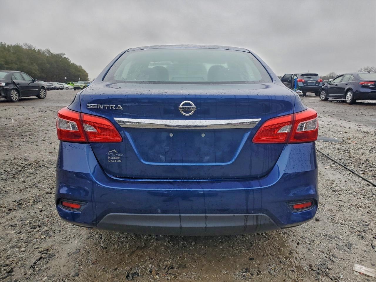 Nissan Sentra S Image 11