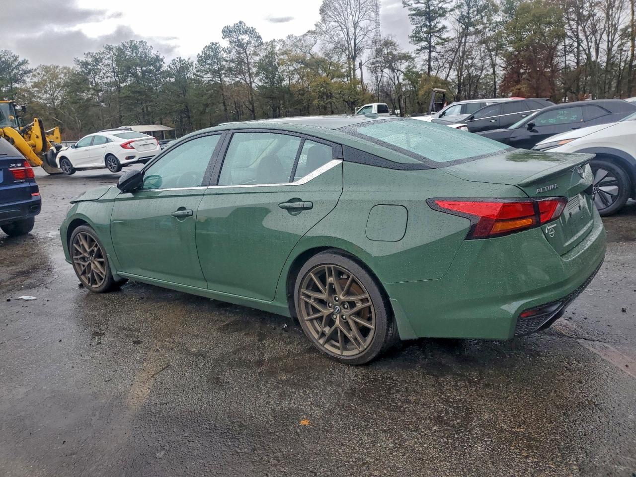 Nissan Altima Sr Image 9