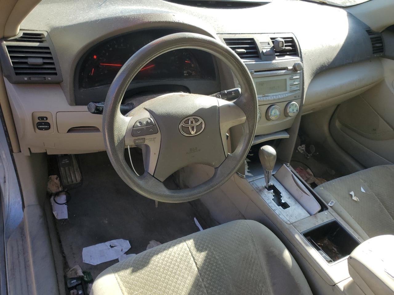 Toyota Camry Ce Image 5