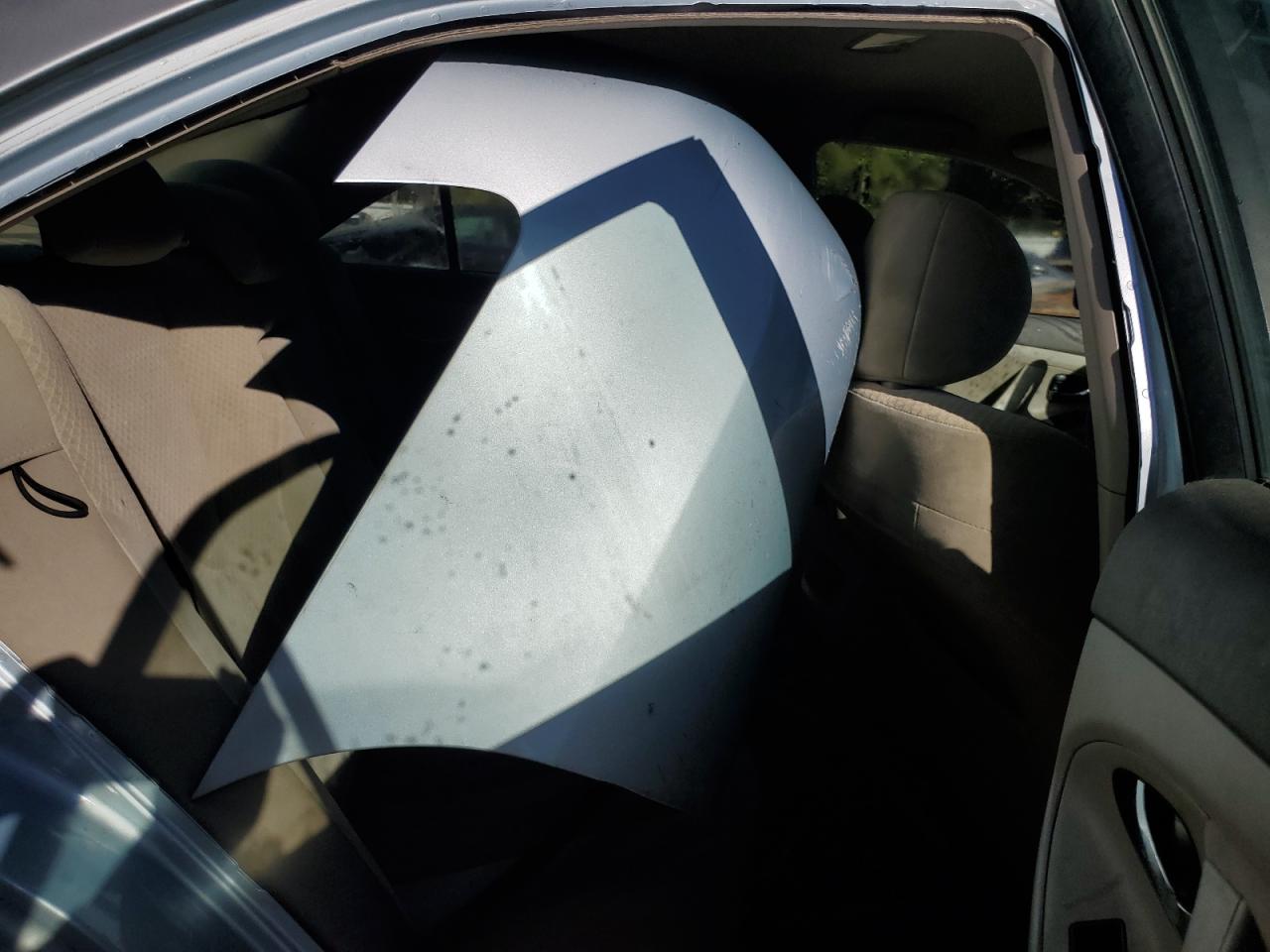 Toyota Camry Ce Image 9