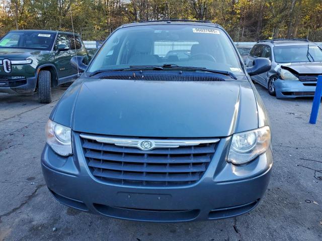 Chrysler Minivan Touring Image 2