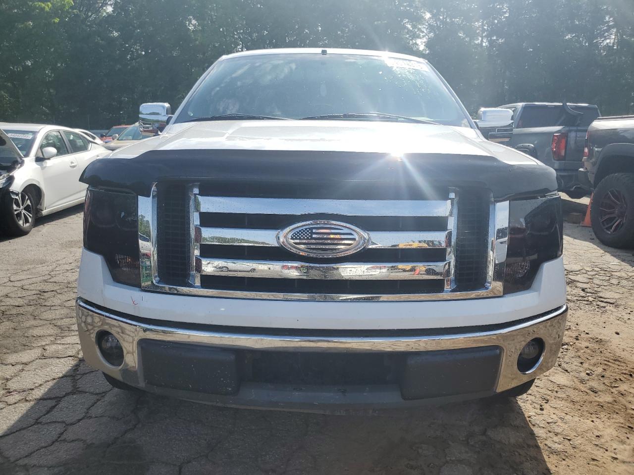 Ford F-150 Supercrew Image 6