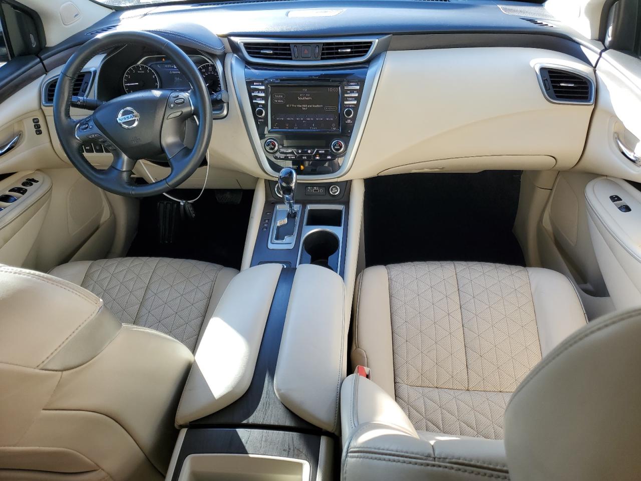 Nissan Murano S Image 7