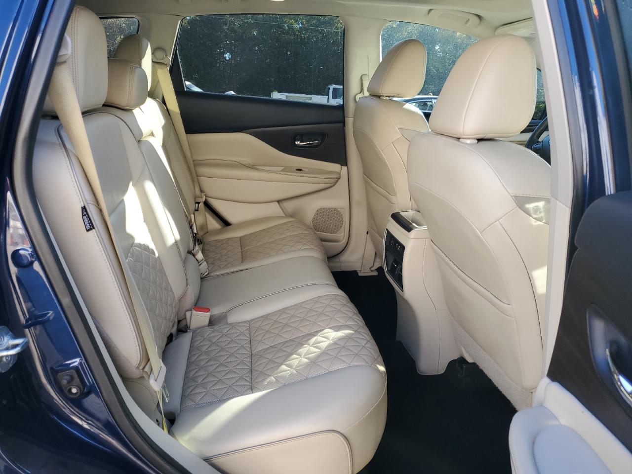 Nissan Murano S Image 10