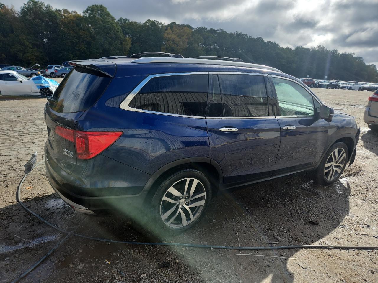 Honda Pilot Touring Image 8