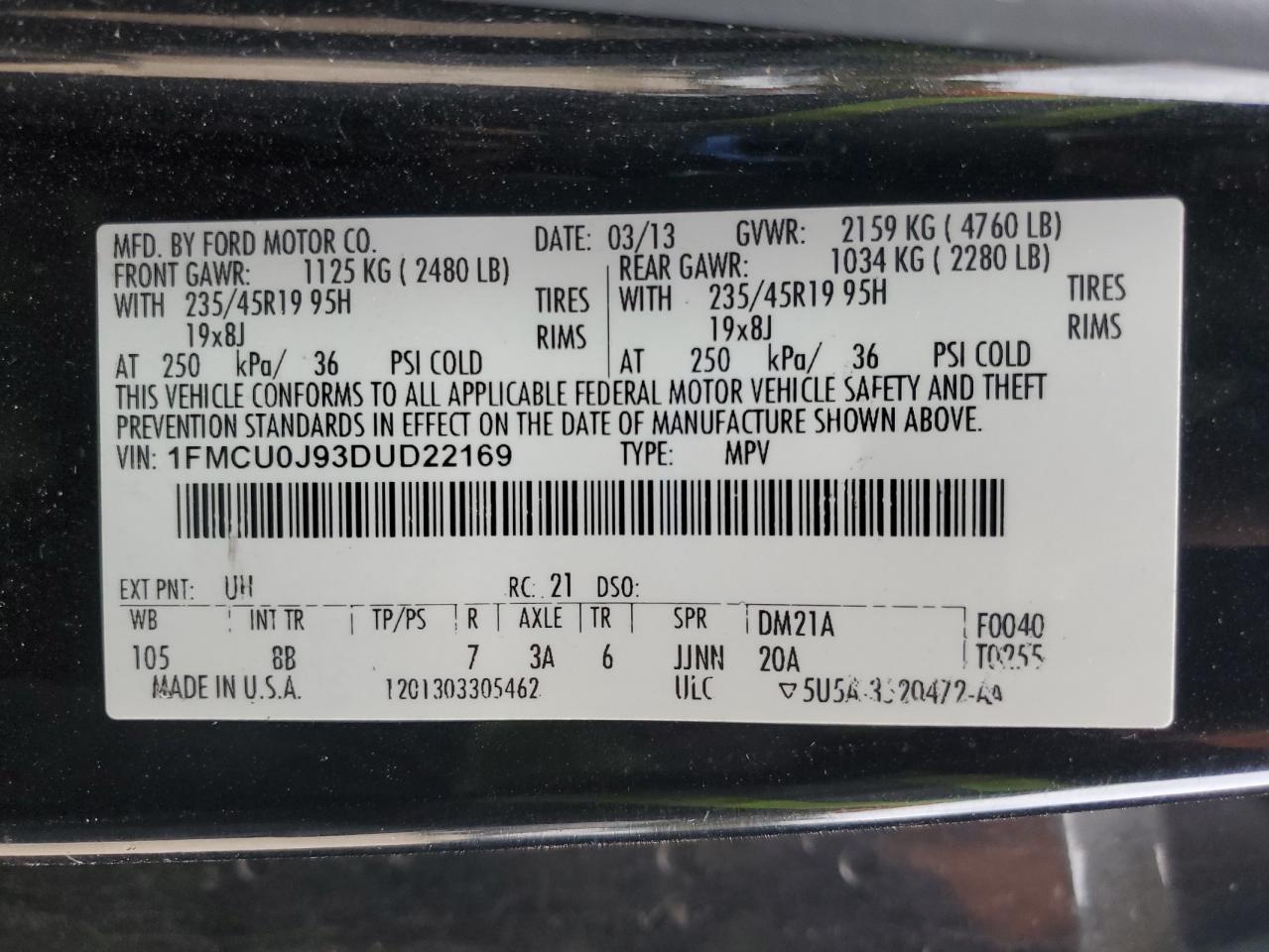 Ford Escape Titanium Image 13