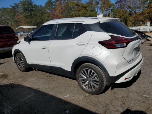 Nissan Kicks Sv Image 4