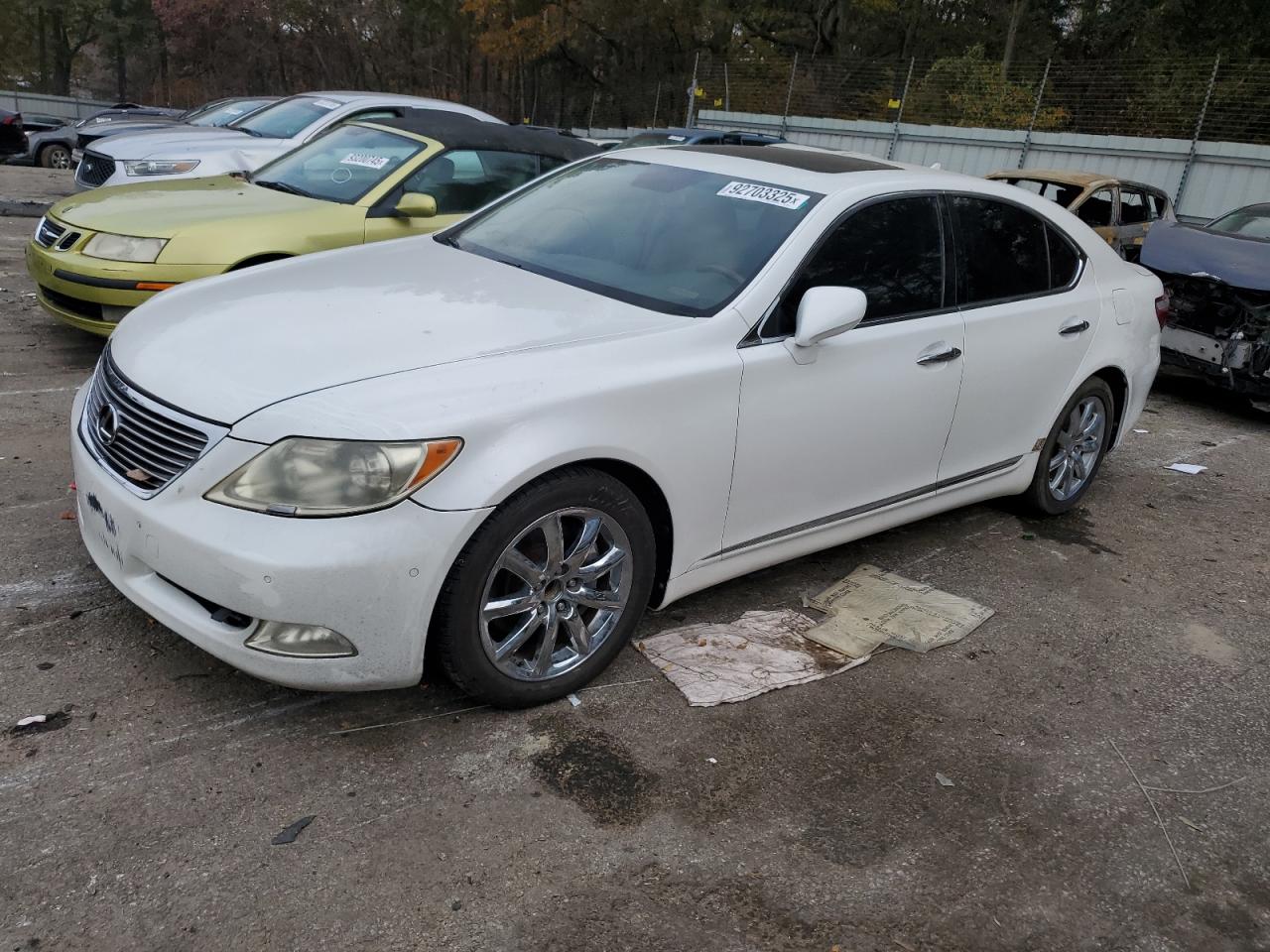 Lexus LS 460 Image 1