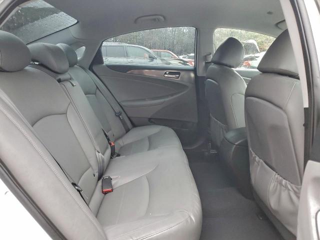 Hyundai SONATA Hybrid Image 12