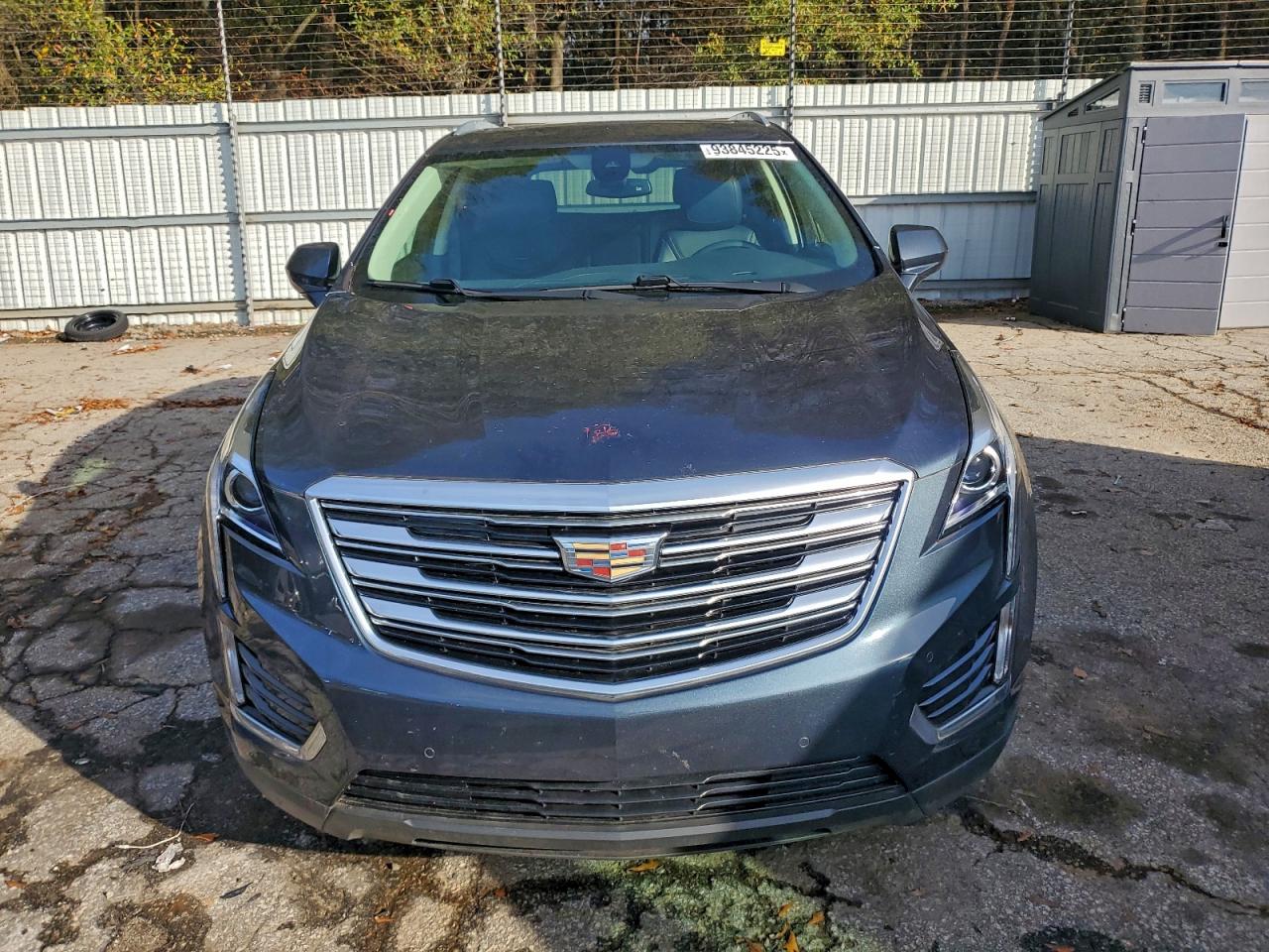 Cadillac XT5 Luxury Image 5