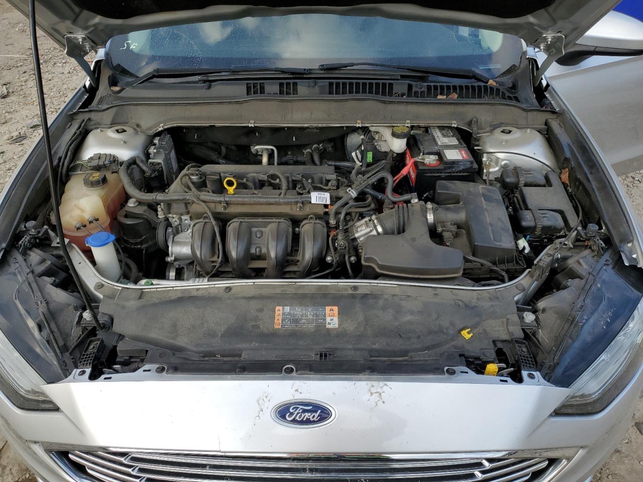 Ford Fusion Se Image 6