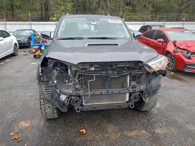 Toyota 4Runner Sr5/sr5 Premium Image 7