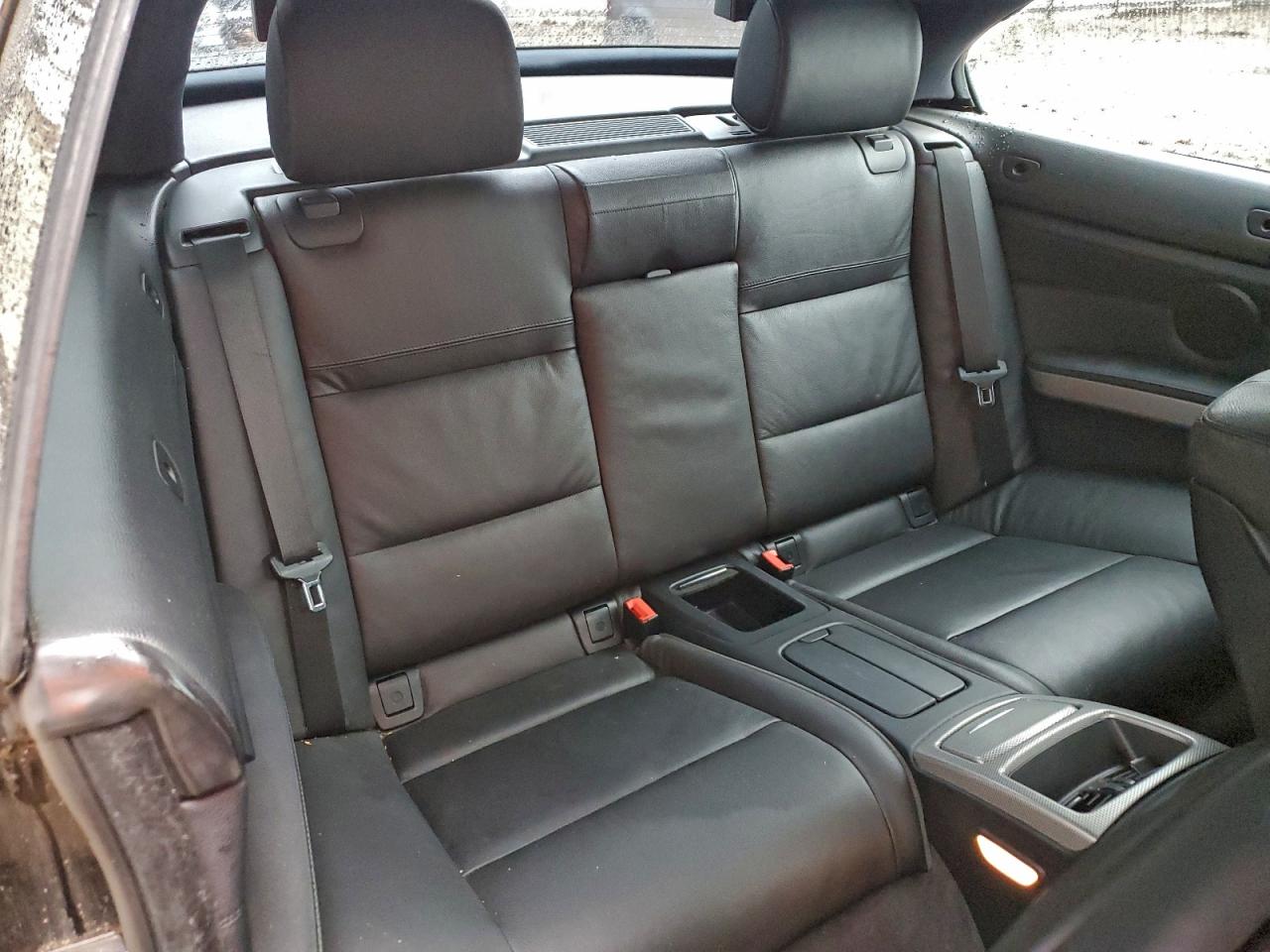 BMW 3 Series I Image 11