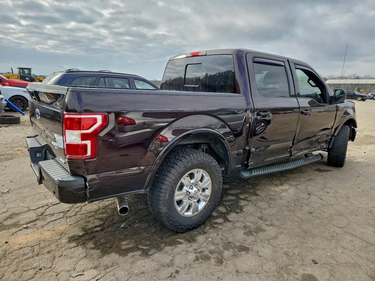 Ford F-150 Supercrew Image 6