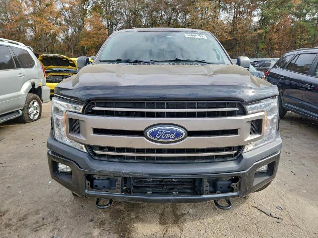 Ford F-150 Supercrew Image 5