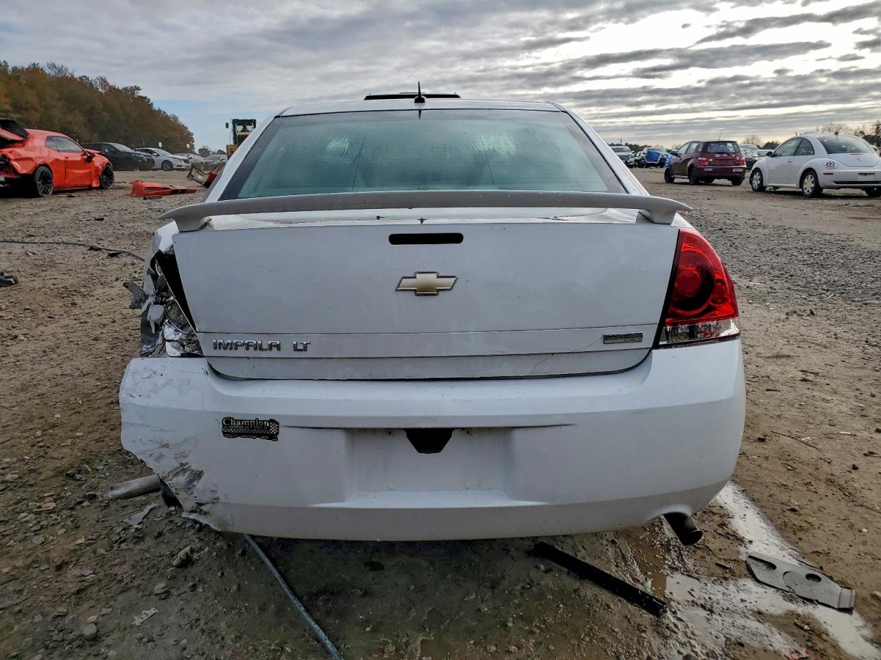 Chevrolet Impala Lt Image 10