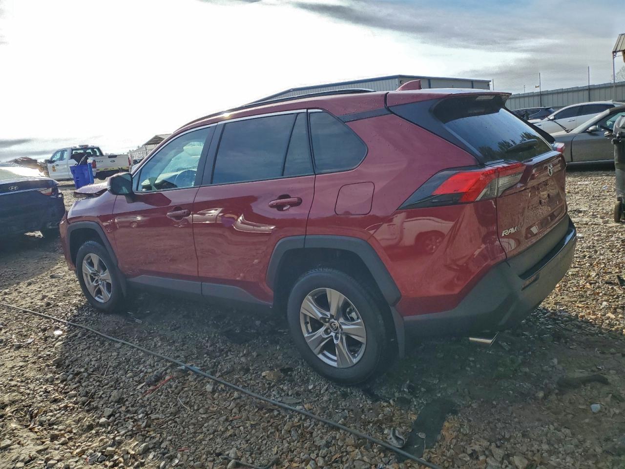 Toyota RAV4 Xle Image 7