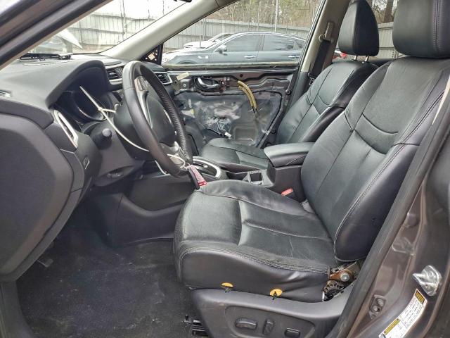 Nissan Rogue S Image 7