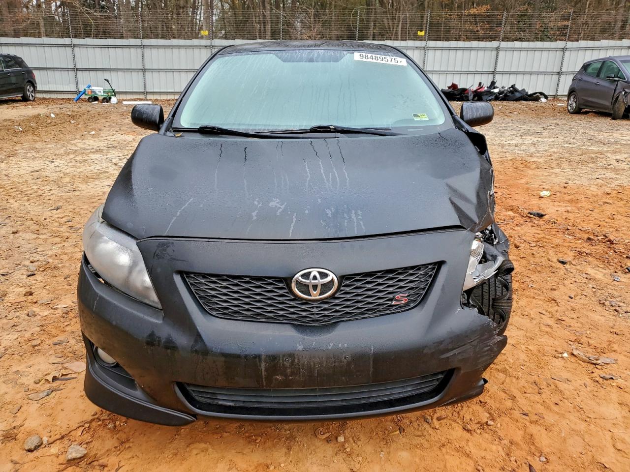 Toyota Corolla Base Image 5