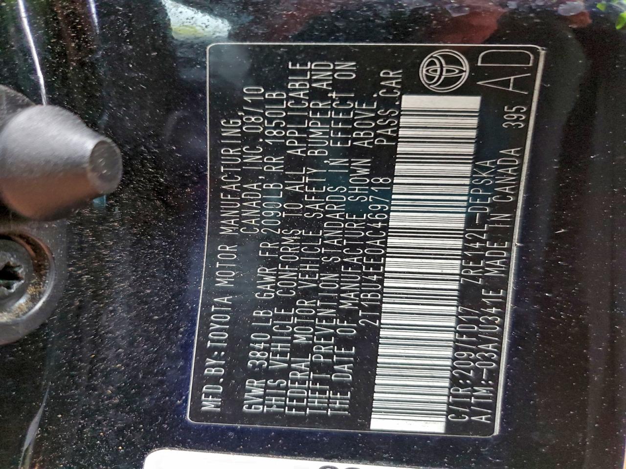 Toyota Corolla Base Image 10